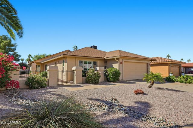 25834 S ASHWOOD Drive, Sun Lakes, AZ 85248