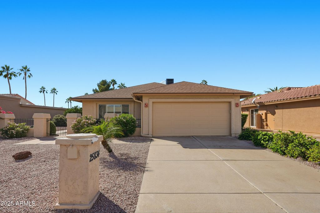25834 S ASHWOOD Drive, Sun Lakes, AZ 85248