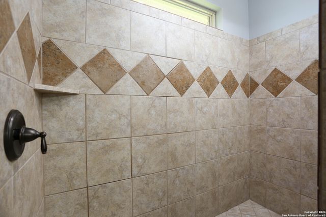 14001 Wenrich, San Antonio, TX 78233
