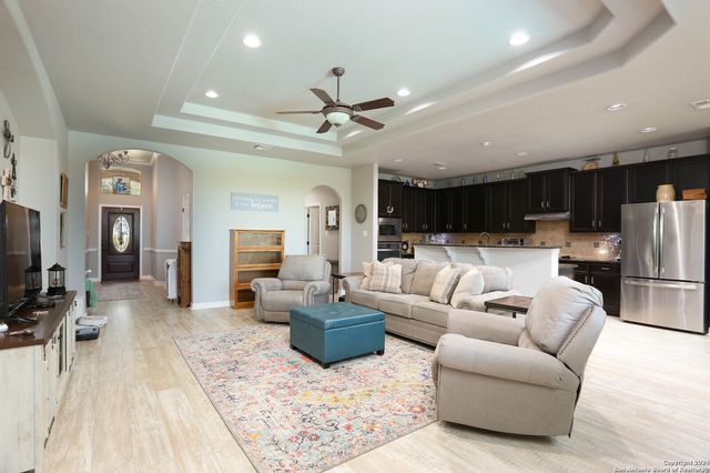 14001 Wenrich, San Antonio, TX 78233