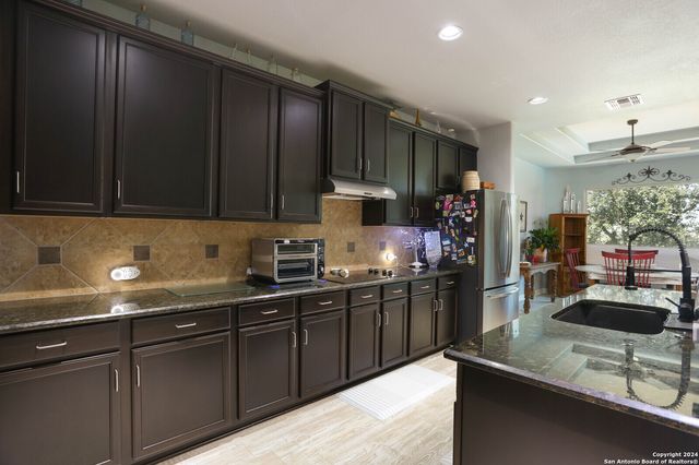 14001 Wenrich, San Antonio, TX 78233