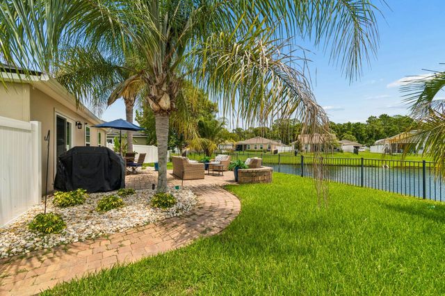 193 Little Owl Ln, St Augustine, FL 32086