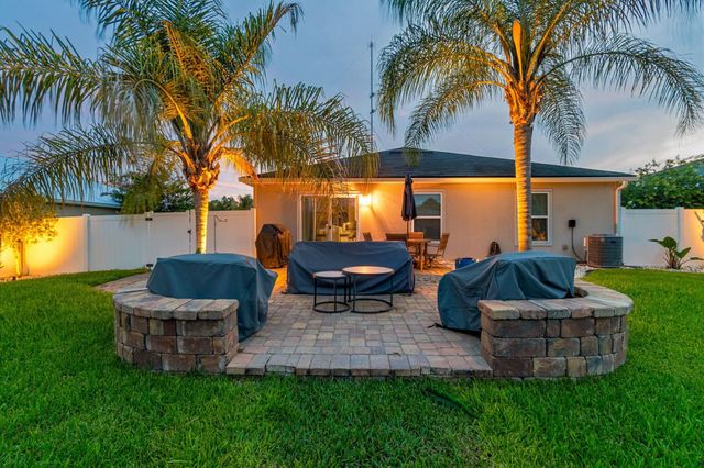 193 Little Owl Ln, St Augustine, FL 32086