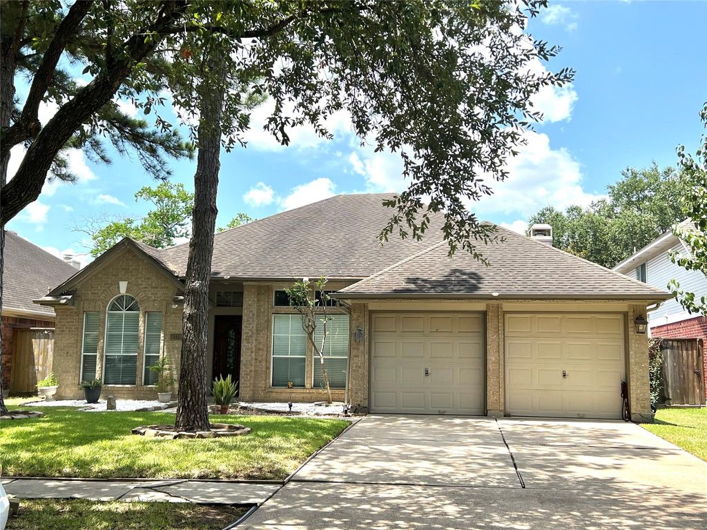 6219 Fox Wind Court, Houston, TX 77041