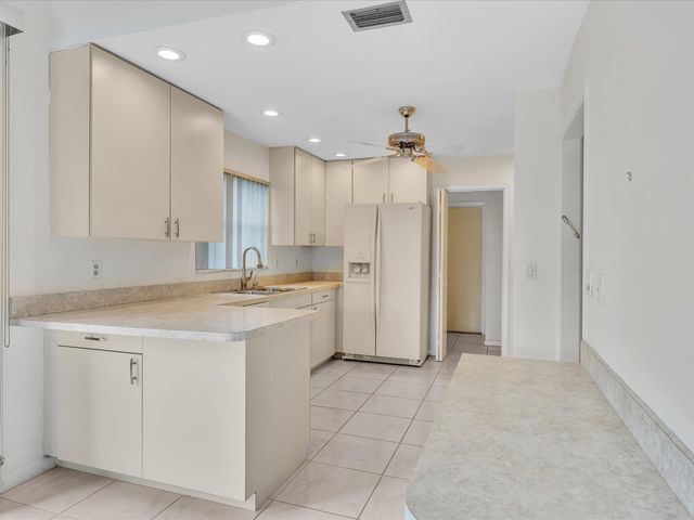 5302 Piping Rock Drive, Boynton Beach, FL 33437