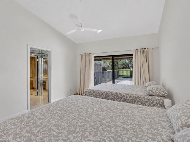 5302 Piping Rock Drive, Boynton Beach, FL 33437