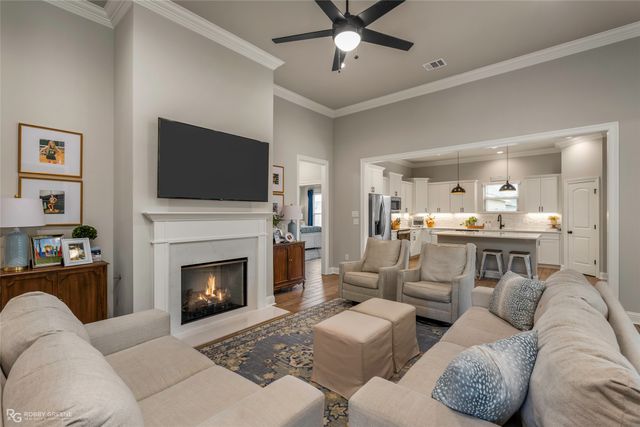 459 Blanchard Loop, Bossier City, LA 71111