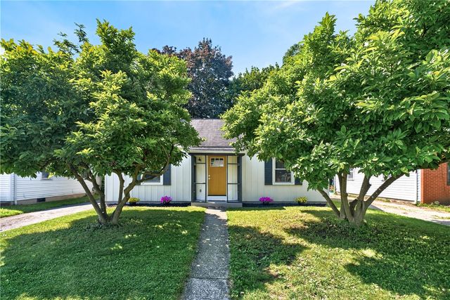 355 Falstaff Road, Irondequoit, NY 14609