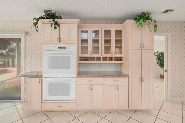 4534 SW Bermuda Way, Palm City, FL 34990