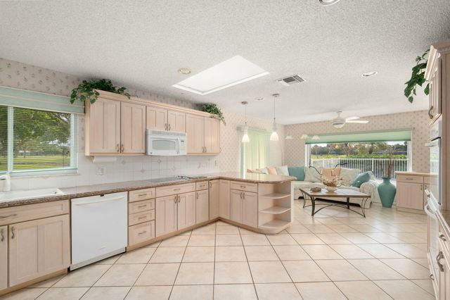 4534 SW Bermuda Way, Palm City, FL 34990