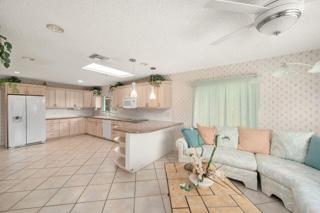 4534 SW Bermuda Way, Palm City, FL 34990