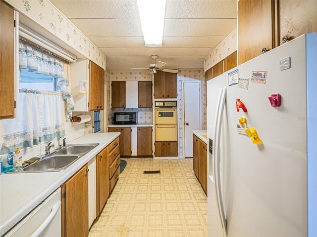 2609 HOUSTON PLACE, Leesburg, FL 34748