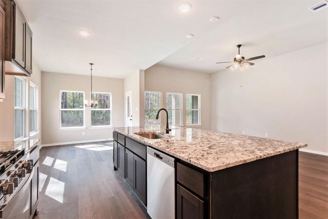 9642 Moss Rose, Willis, TX 77378
