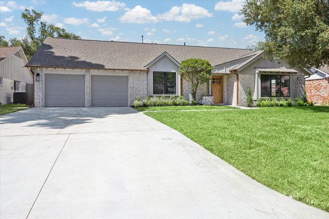 10422 Timberoak Drive, Houston, TX 77043
