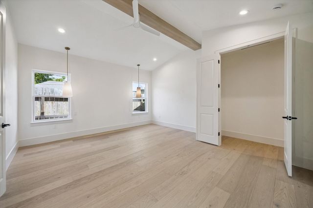 10422 Timberoak Drive, Houston, TX 77043