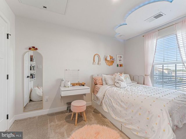 286 FREEDOM WAY, Sicklerville, NJ 08081