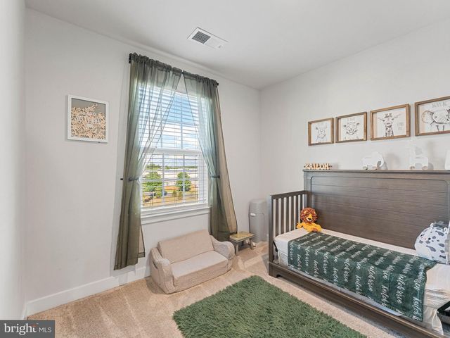 286 FREEDOM WAY, Sicklerville, NJ 08081