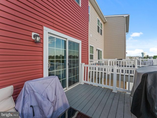 286 FREEDOM WAY, Sicklerville, NJ 08081
