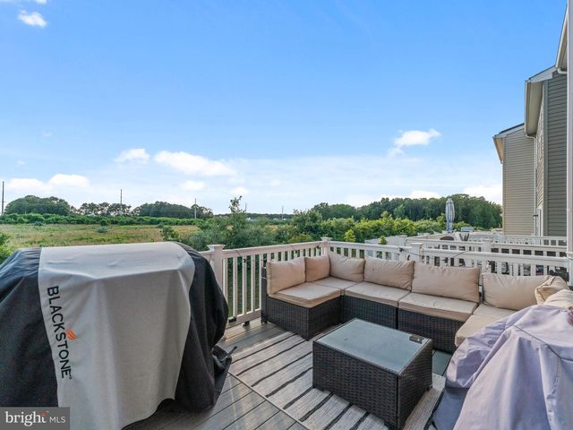 286 FREEDOM WAY, Sicklerville, NJ 08081