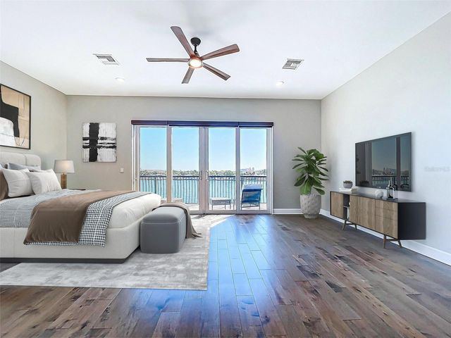 306 BAY PLZ, Treasure Island, FL 33706