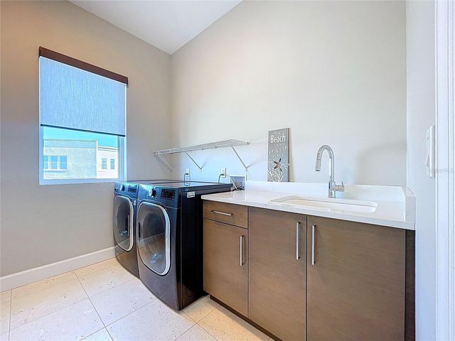 306 BAY PLZ, Treasure Island, FL 33706