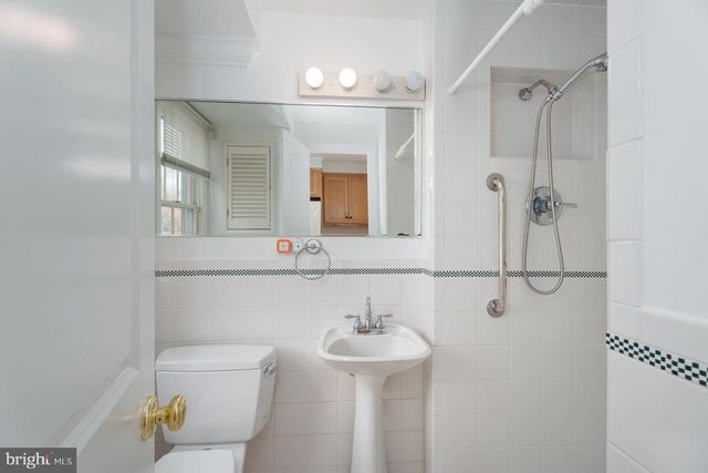 88 MAGNOLIA LN, Princeton, NJ 08540