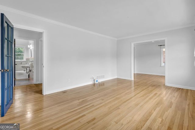 2015 Montrose Drive, Atlanta, GA 30344