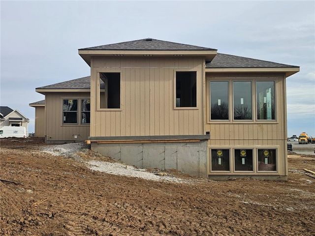 11216 S Gleason Road, Olathe, KS 66061