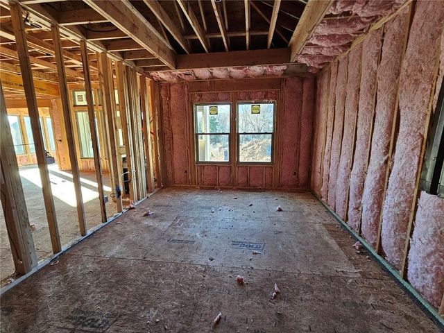 11216 S Gleason Road, Olathe, KS 66061