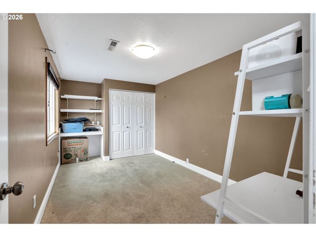 21498 Sw JAY St, Beaverton, OR 97003