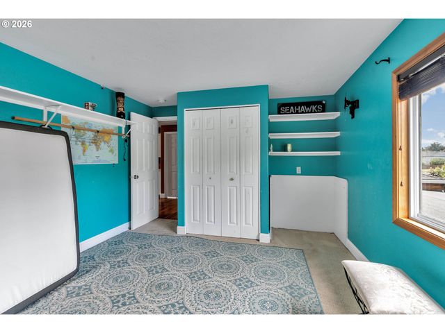 21498 Sw JAY St, Beaverton, OR 97003