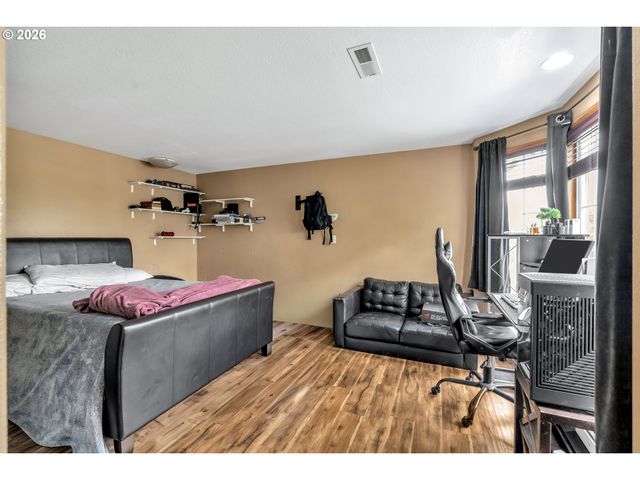 21498 Sw JAY St, Beaverton, OR 97003