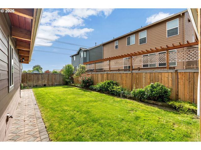21498 Sw JAY St, Beaverton, OR 97003