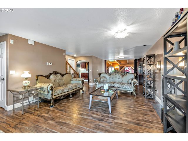 21498 Sw JAY St, Beaverton, OR 97003