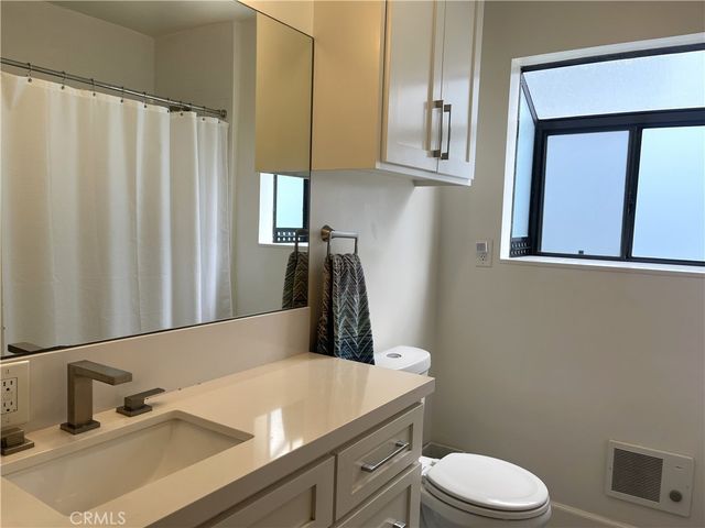 1644 Wellesley Drive, Santa Monica, CA 90405