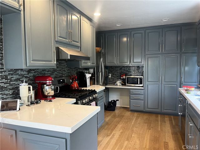 1644 Wellesley Drive, Santa Monica, CA 90405