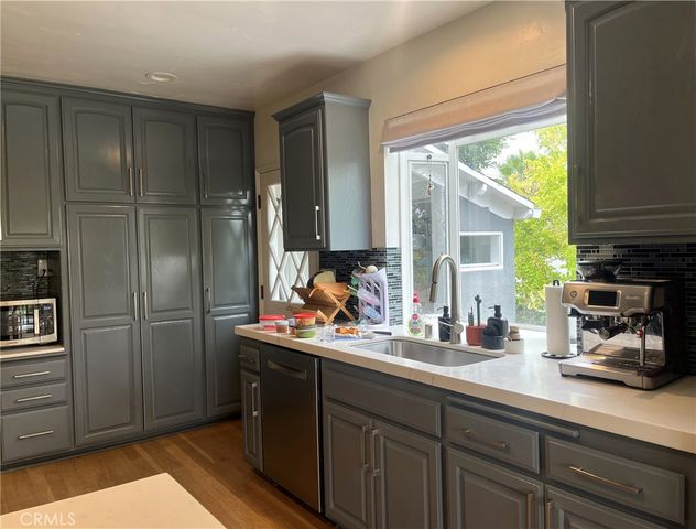1644 Wellesley Drive, Santa Monica, CA 90405