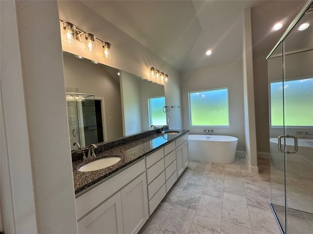 684 County Road 1560, Chico, TX 76431