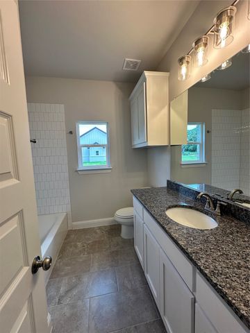 684 County Road 1560, Chico, TX 76431