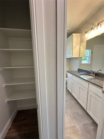 684 County Road 1560, Chico, TX 76431