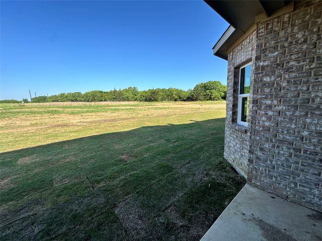 684 County Road 1560, Chico, TX 76431