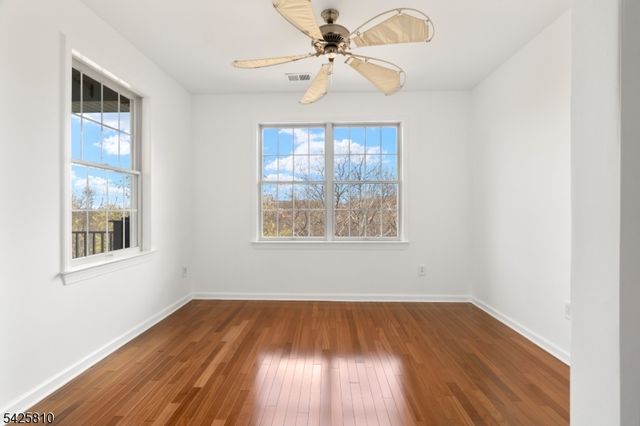 119 Ridgeview Ln, Mount Arlington Boro, NJ 07856