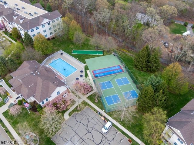 119 Ridgeview Ln, Mount Arlington Boro, NJ 07856