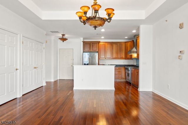 119 Ridgeview Ln, Mount Arlington Boro, NJ 07856