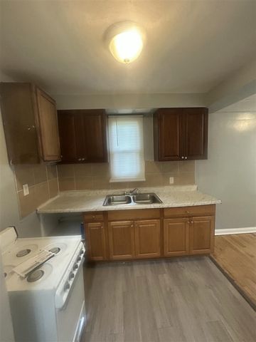 19930 Revere Street, Detroit, MI 48234