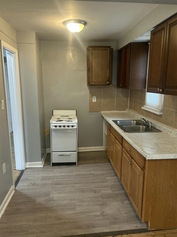 19930 Revere Street, Detroit, MI 48234