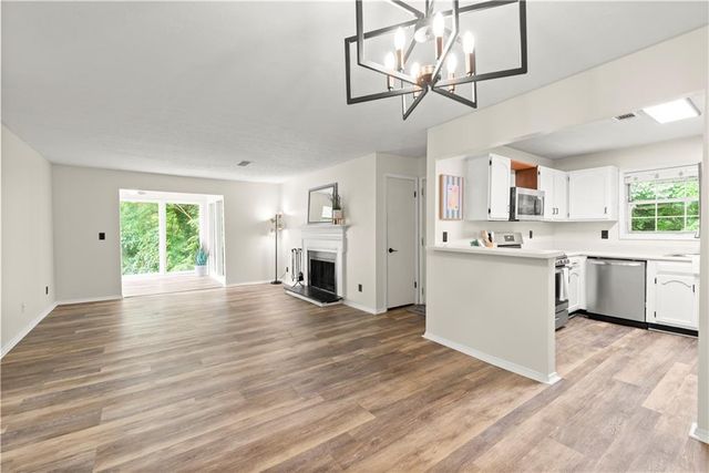 2708 Suwanee Way SE, Marietta, GA 30067