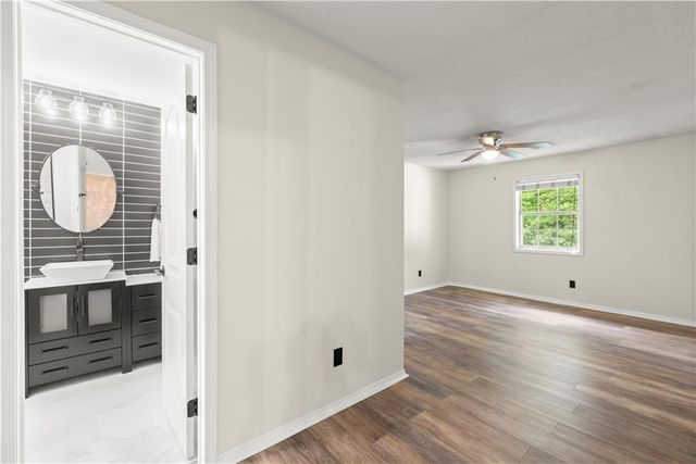 2708 Suwanee Way SE, Marietta, GA 30067