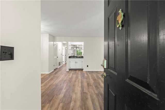 2708 Suwanee Way SE, Marietta, GA 30067