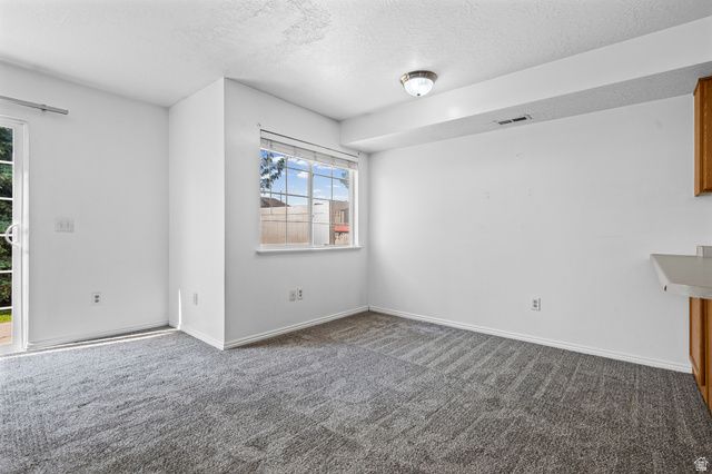 879 N 1125 W, Layton, UT 84041